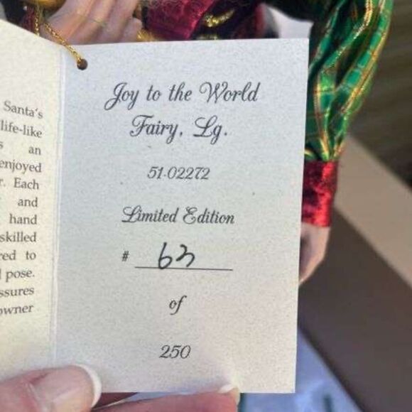 Mark Roberts Limited Edition JOY TO THE WORLD FAIRY WITH STAND - Picture 6 of 8